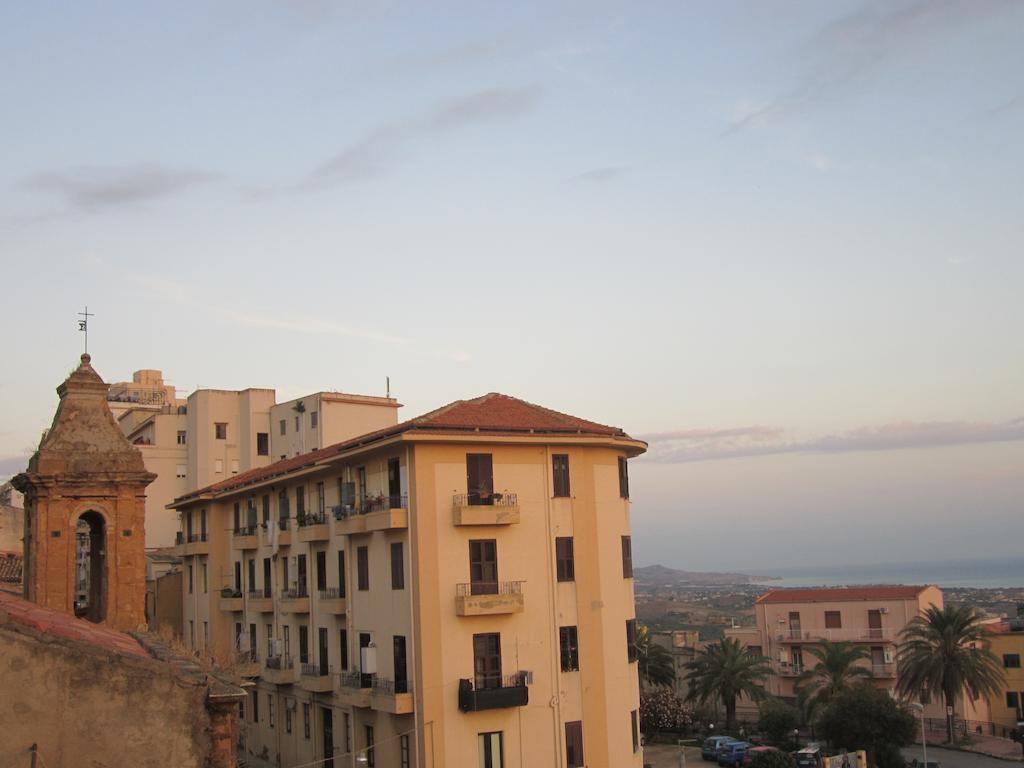 Bed and Breakfast Terrazza Sul Rabato Agrigento Habitación foto